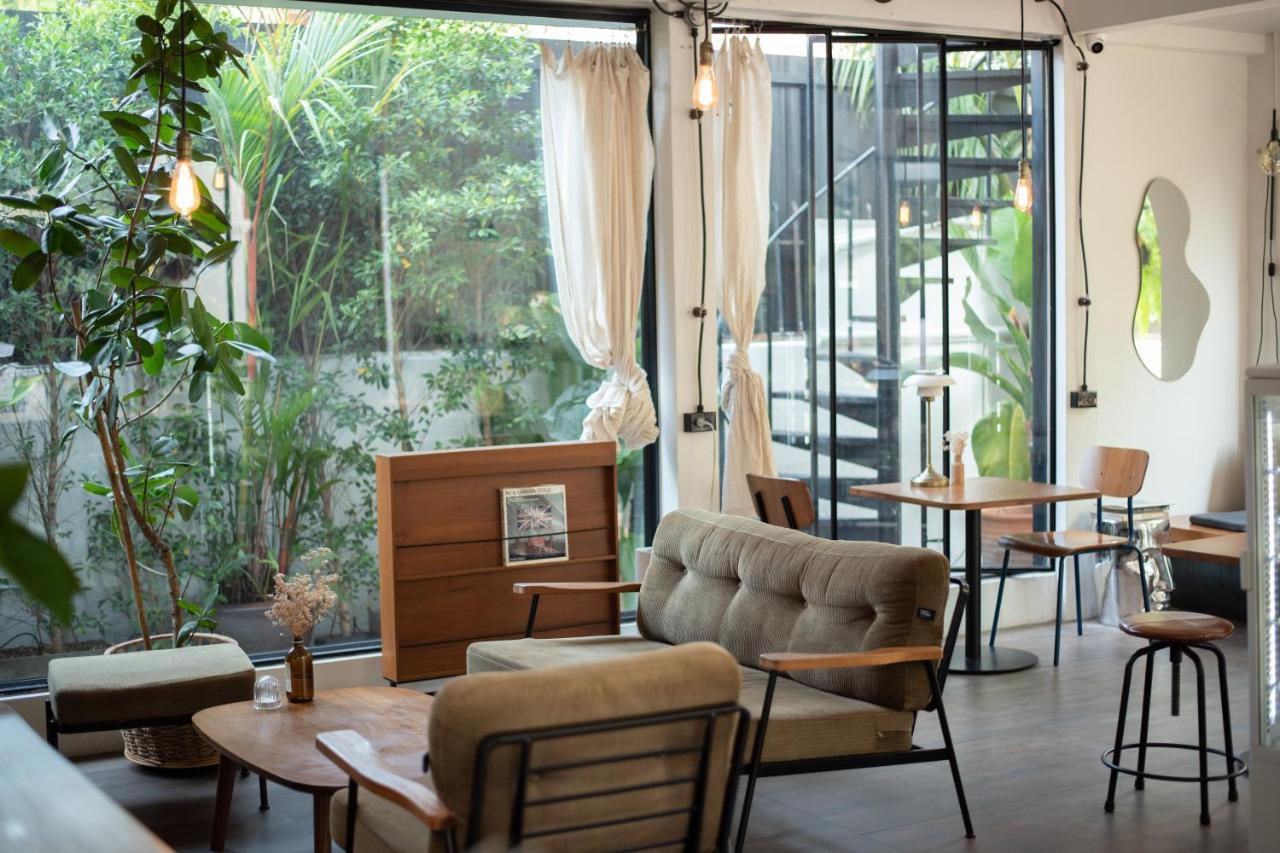 Hotel Eleven Pillar Site Chiangmai à Chiang Mai Extérieur photo