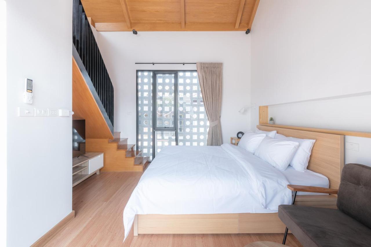 Hotel Eleven Pillar Site Chiangmai à Chiang Mai Extérieur photo
