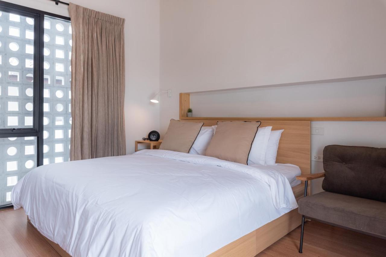 Hotel Eleven Pillar Site Chiangmai à Chiang Mai Extérieur photo